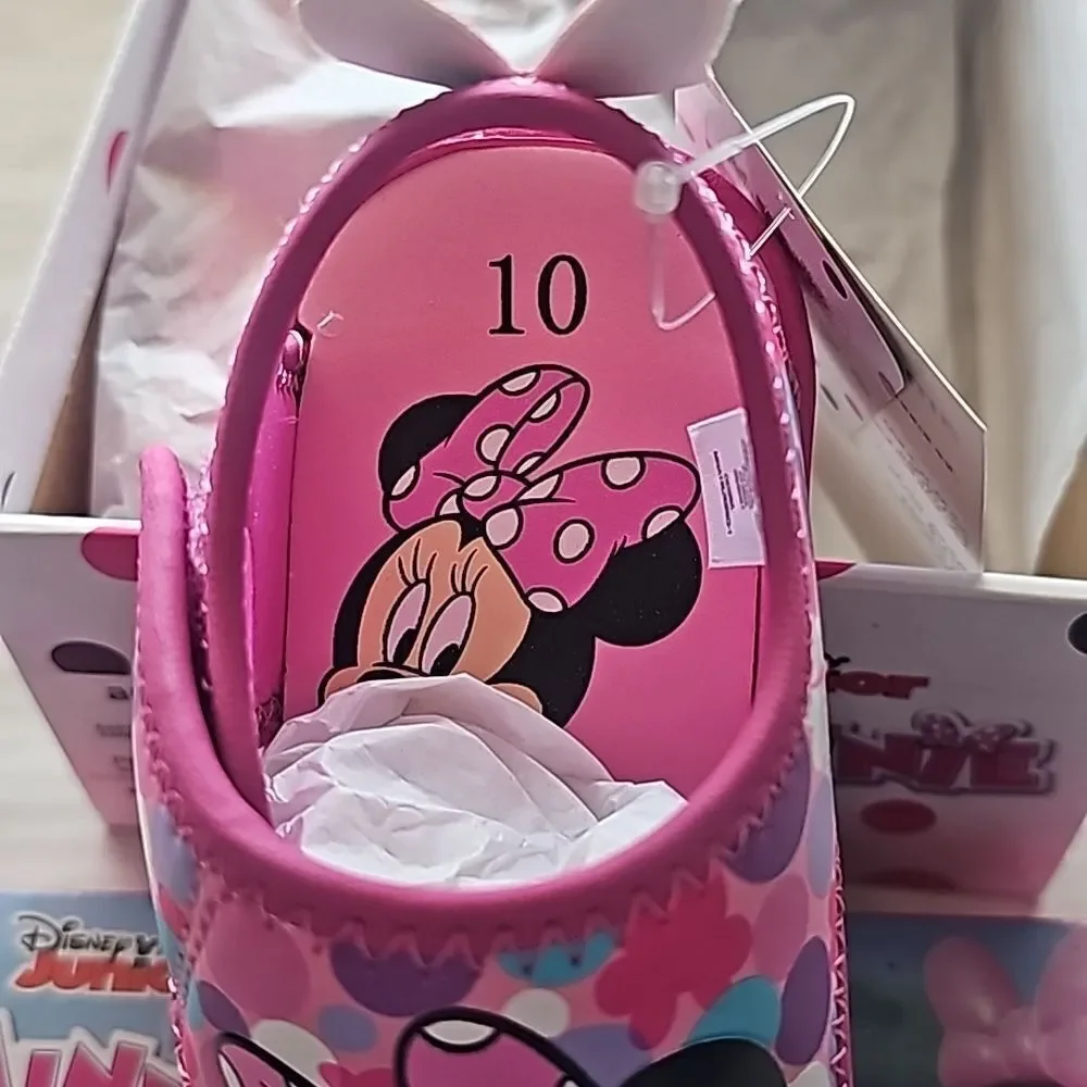 Disney hook loop